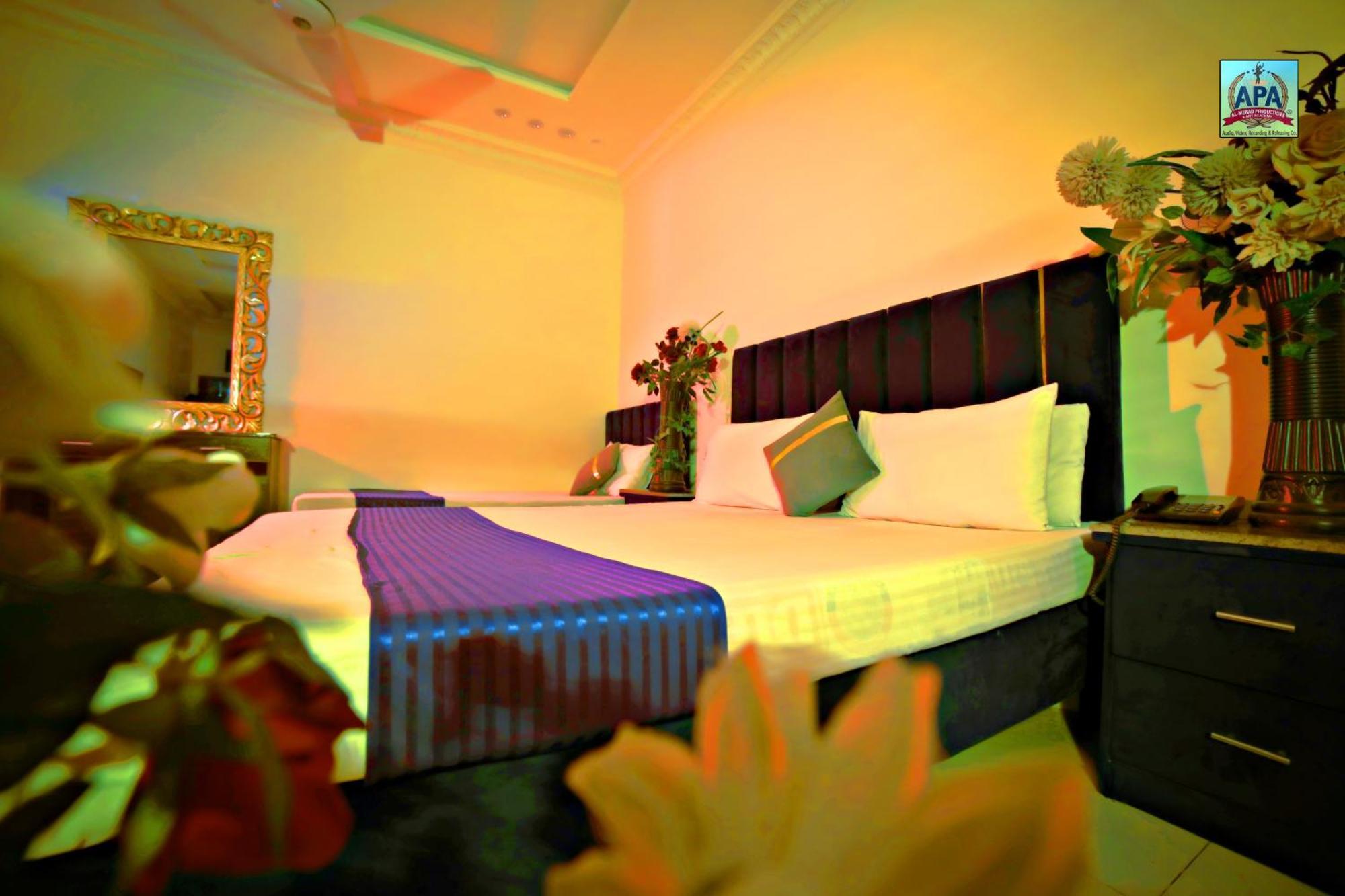 Quick continental Hotel - Jail Road Lahore Esterno foto